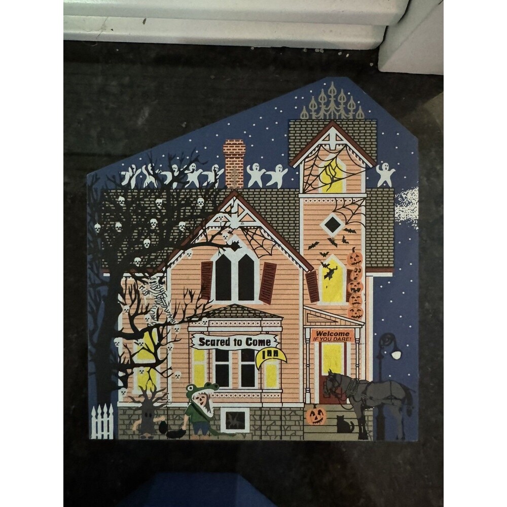 Cat’s Meow 1999 Halloween “Scared To Come Inn” 4.75” X 5”